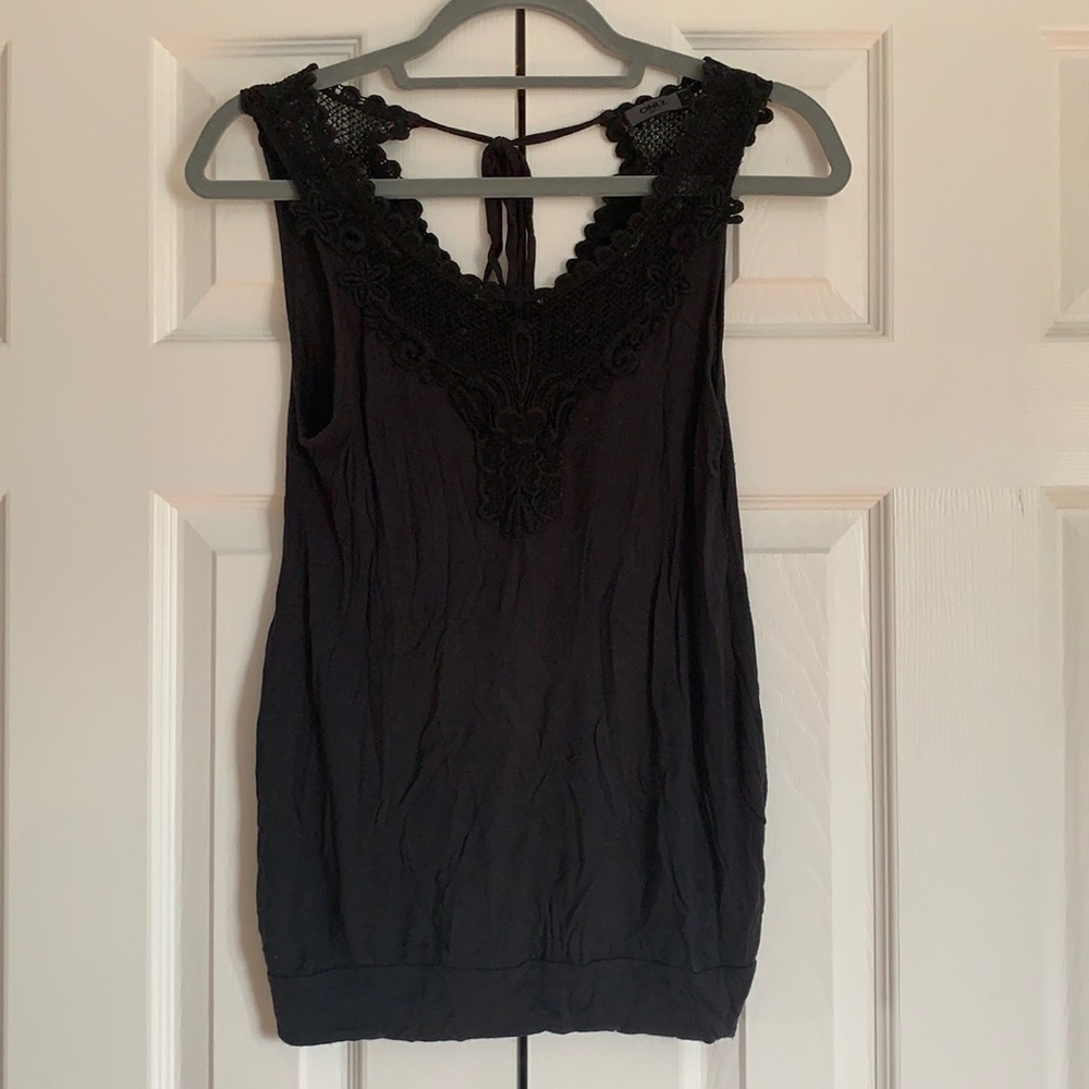 🐾Black Lace Tank Top